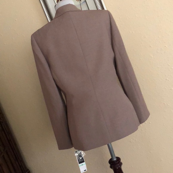 Jones Wear Suit Blazer - Picture 2 of 8